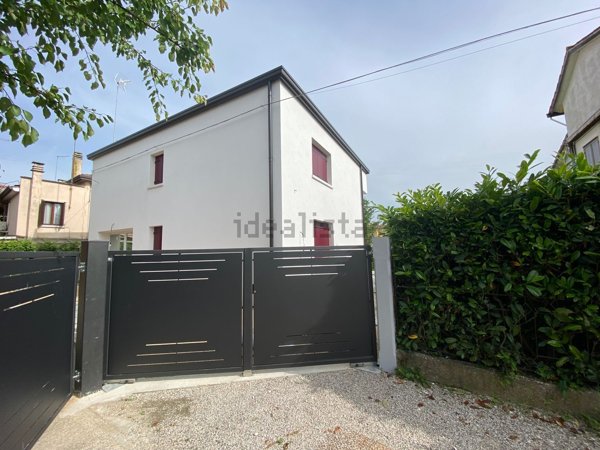 casa indipendente in vendita a Mirano