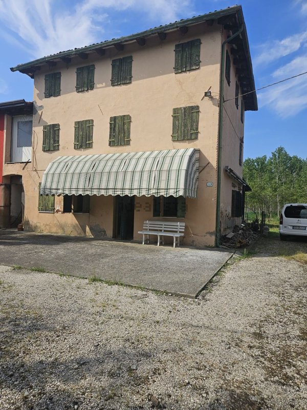 casa indipendente in vendita a Mirano