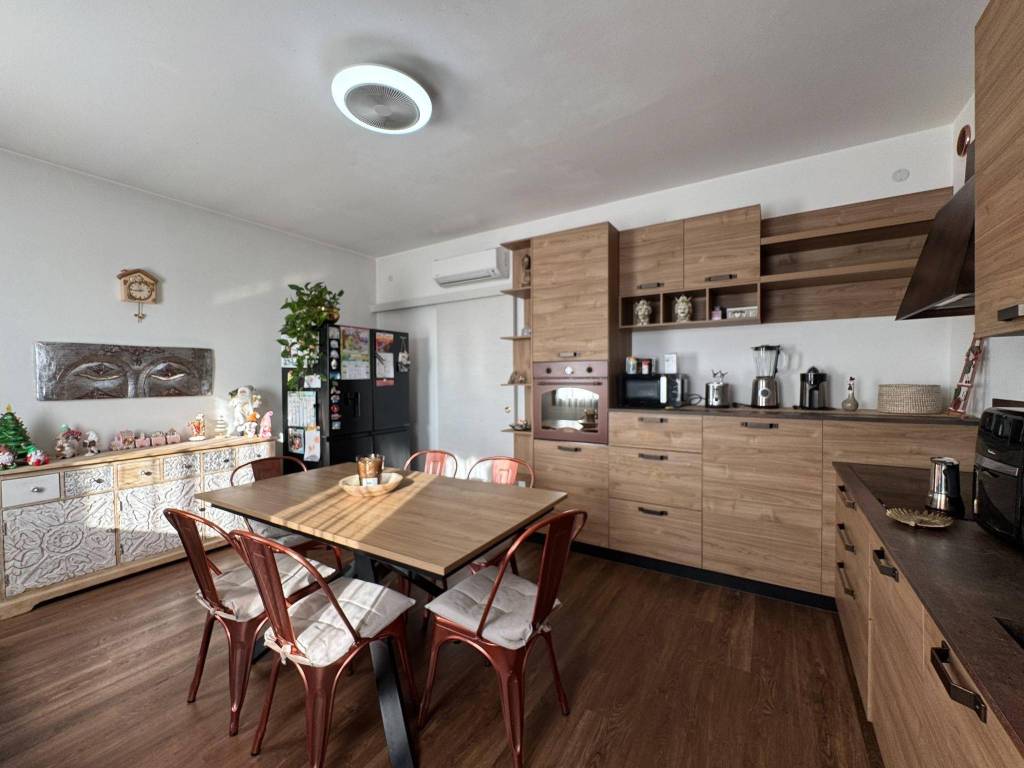 casa indipendente in vendita a Mirano in zona Vetrego