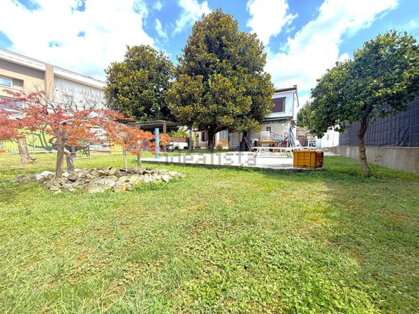 casa indipendente in vendita a Mirano