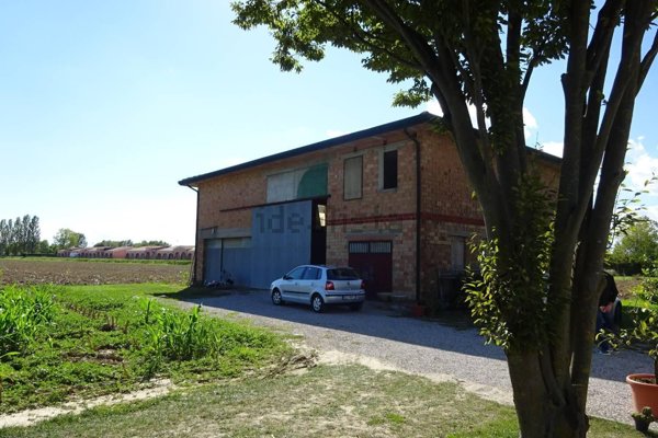 casa indipendente in vendita a Mirano in zona Vetrego