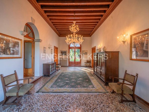 casa indipendente in vendita a Mirano in zona Scaltenigo