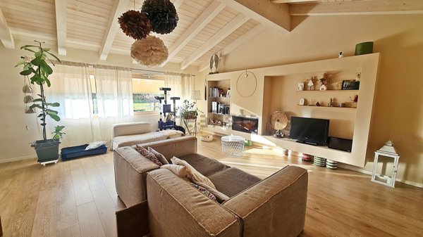 casa indipendente in vendita a Mirano