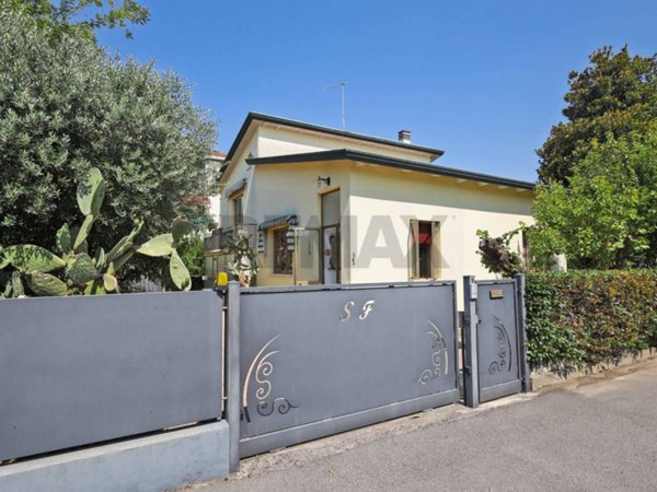 casa indipendente in vendita a Mirano