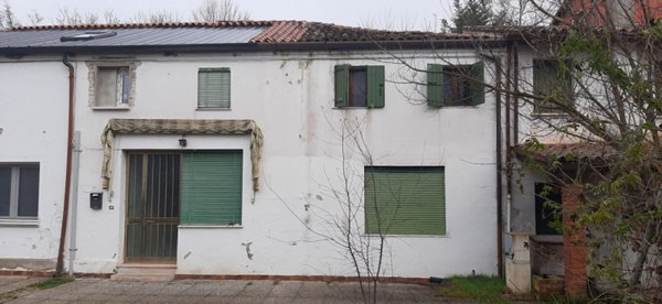 casa indipendente in vendita a Mirano in zona Zianigo