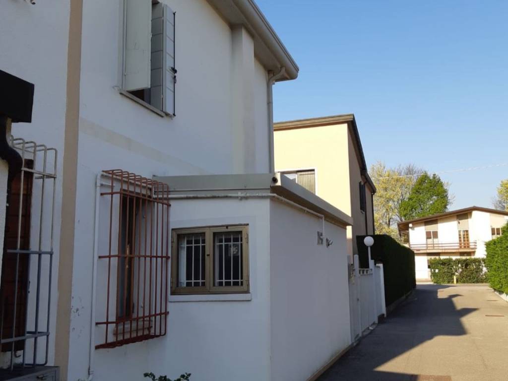 casa indipendente in vendita a Mirano