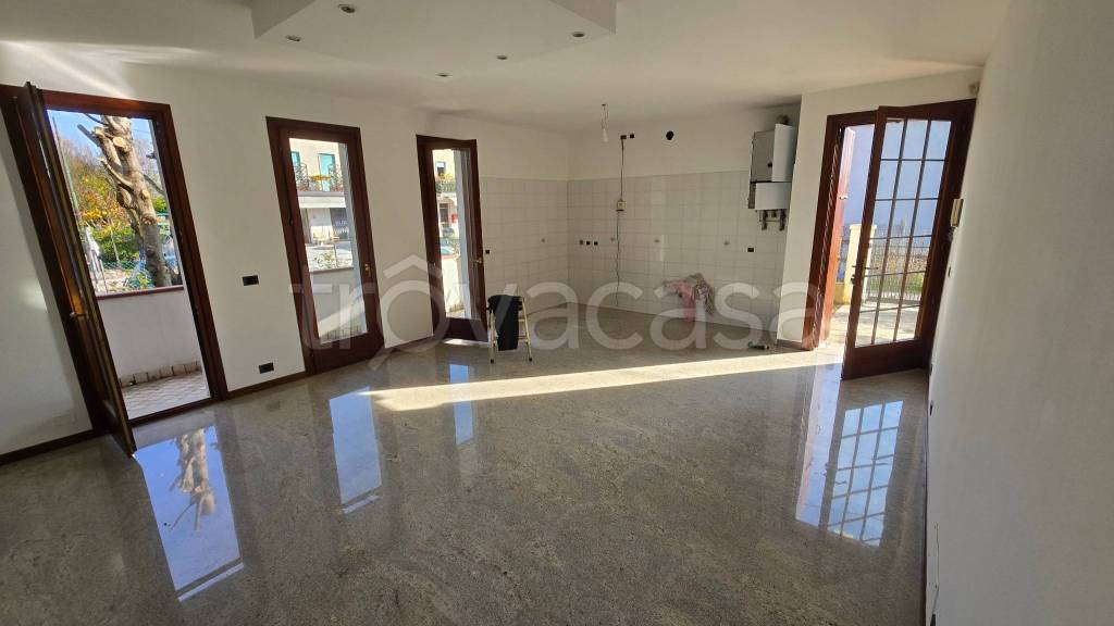 casa indipendente in vendita a Mirano