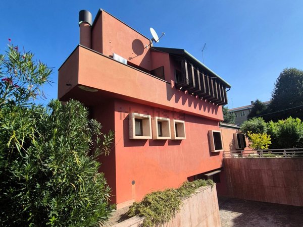 casa indipendente in vendita a Mirano
