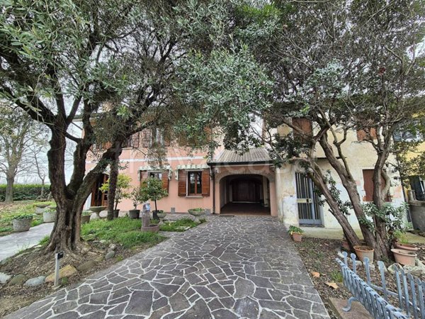 casa indipendente in vendita a Mirano in zona Zianigo