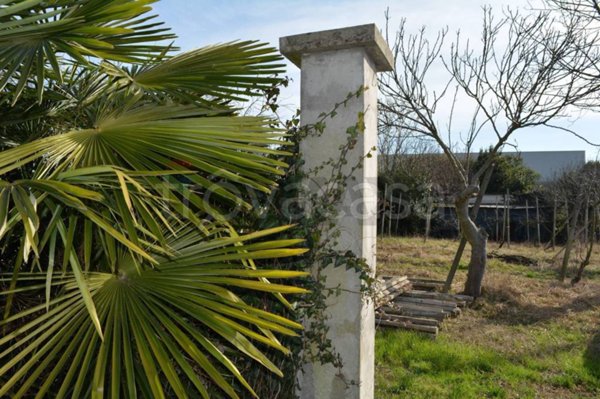 locale di sgombero in vendita a Mirano in zona Campocroce
