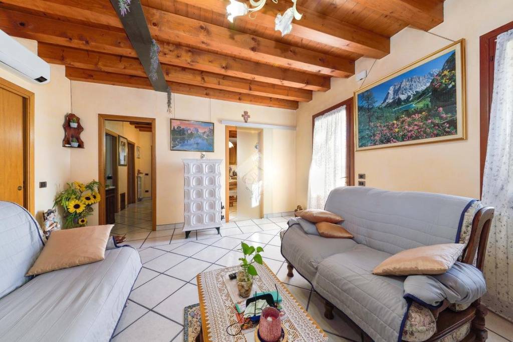 casa indipendente in vendita a Mirano in zona Campocroce