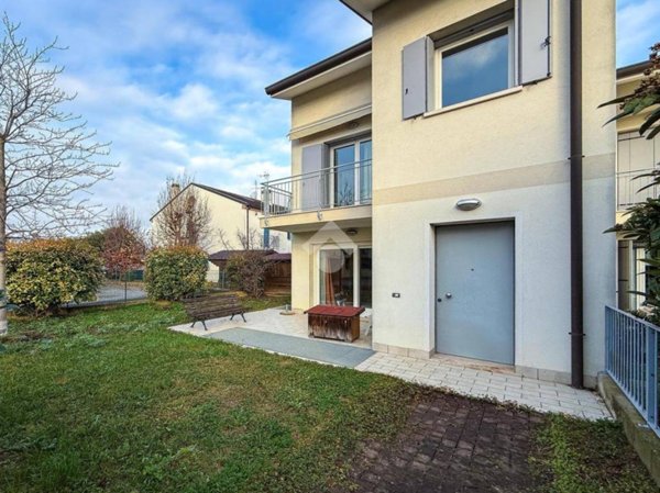 casa indipendente in vendita a Mirano in zona Ballò