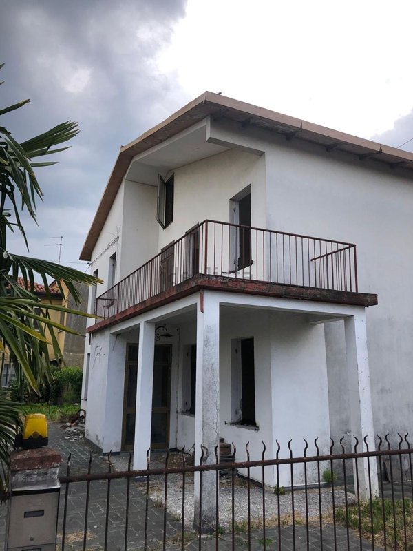 casa indipendente in vendita a Mirano