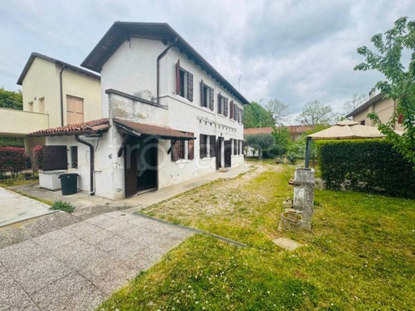 casa indipendente in vendita a Mirano
