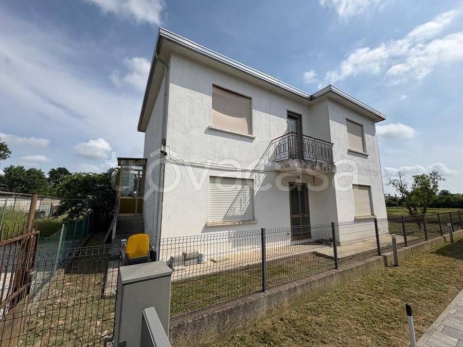 casa indipendente in vendita a Mirano in zona Scaltenigo