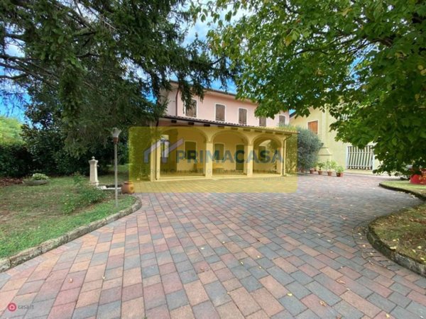 casa indipendente in vendita a Mirano in zona Zianigo