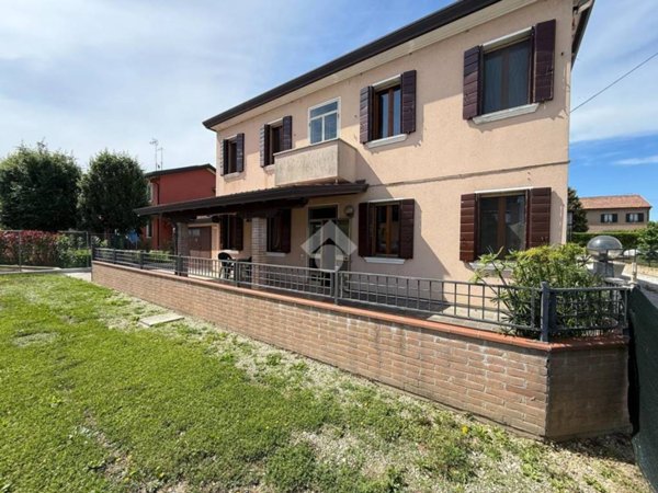 casa indipendente in vendita a Mirano in zona Scaltenigo