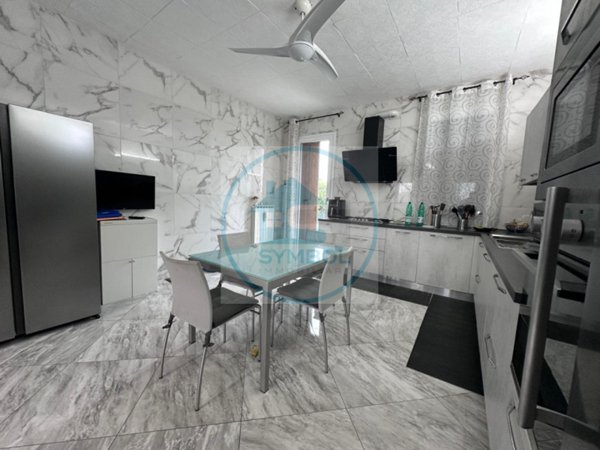 casa semindipendente in vendita a Mirano in zona Zianigo