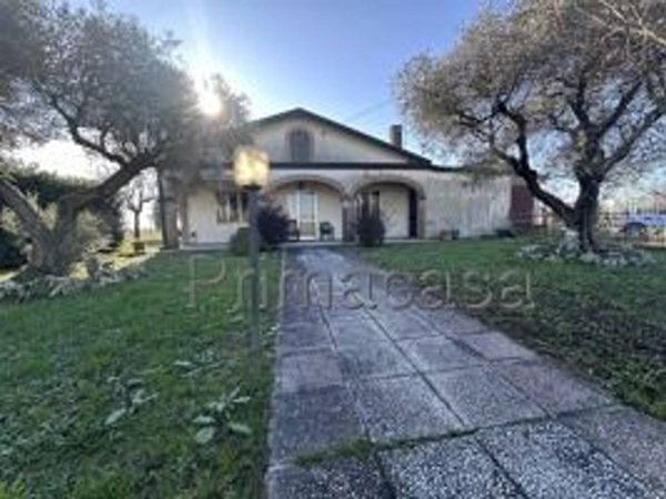 casa indipendente in vendita a Mirano in zona Scaltenigo
