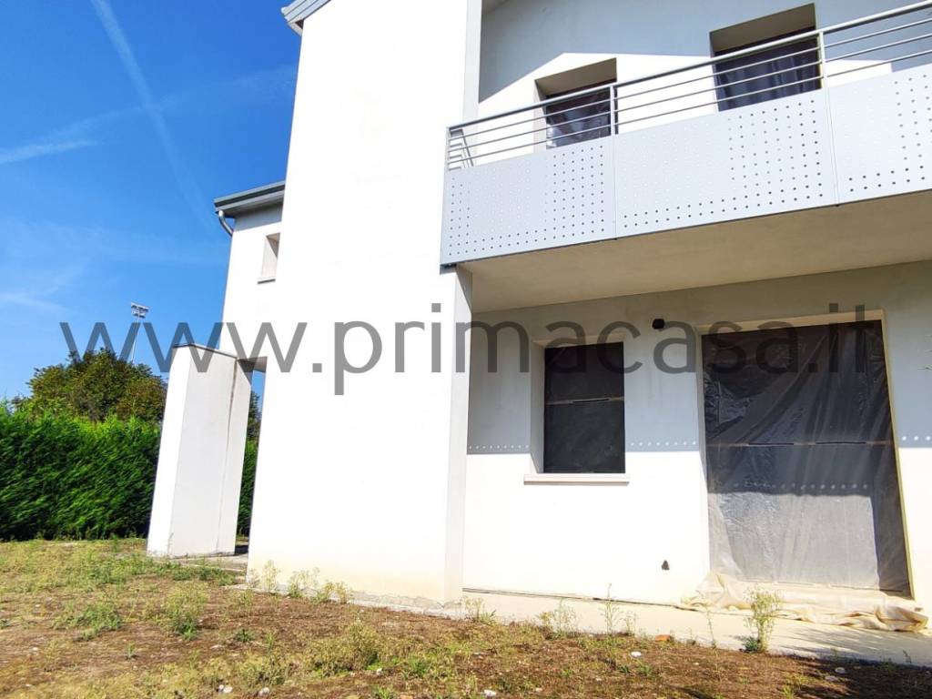 casa indipendente in vendita a Mirano in zona Vetrego