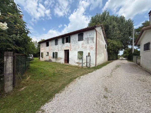 casale in vendita a Mirano in zona Zianigo