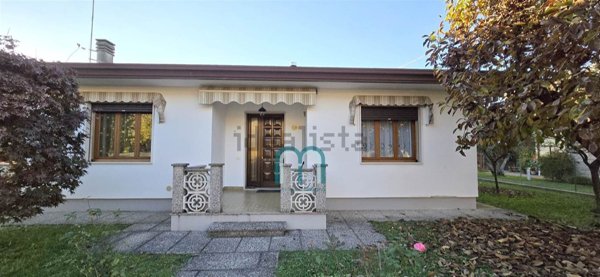 casa indipendente in vendita a Mirano in zona Ballò
