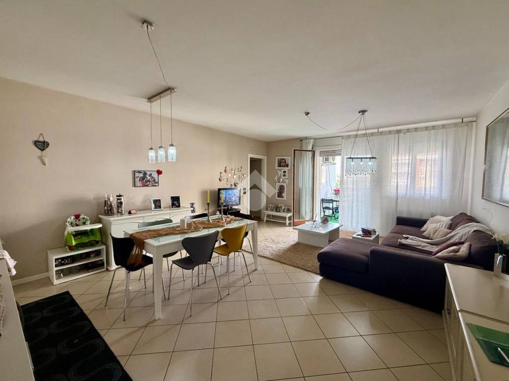 appartamento in vendita a Mirano in zona Zianigo