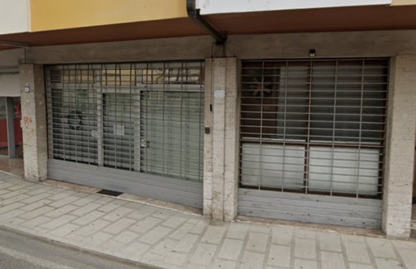 negozio in vendita a Mirano