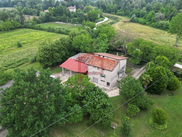 casa indipendente in vendita a Mirano
