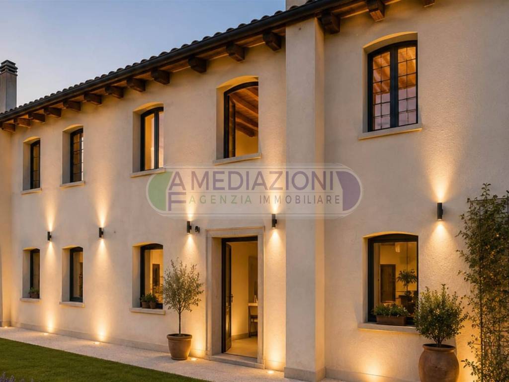 casa indipendente in vendita a Mirano