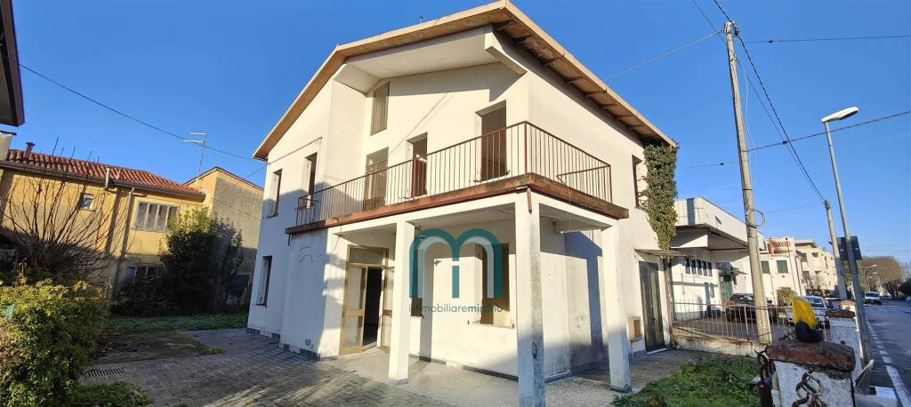 casa indipendente in vendita a Mirano