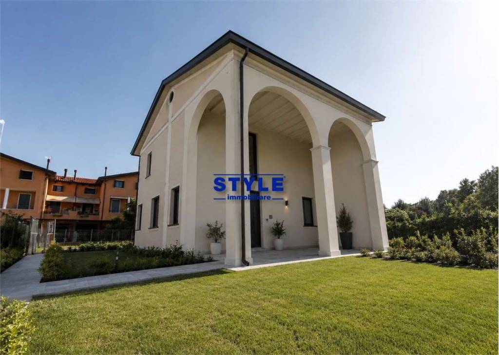 casa indipendente in vendita a Mirano