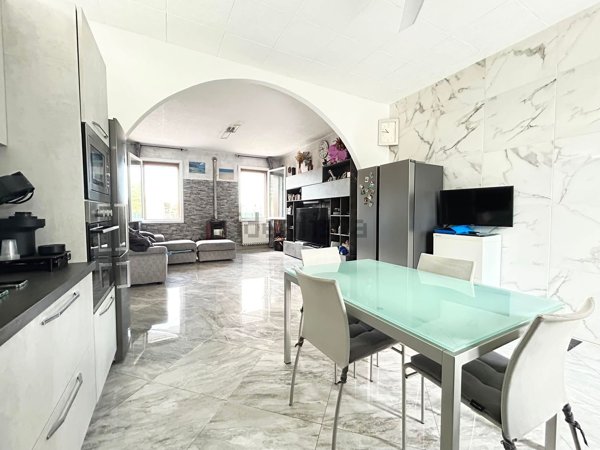 casa indipendente in vendita a Mirano in zona Zianigo
