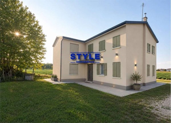 casa indipendente in vendita a Mirano in zona Zianigo