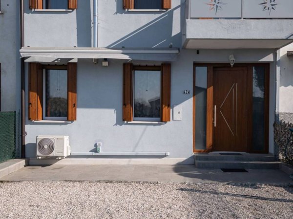 casa indipendente in vendita a Mirano in zona Campocroce