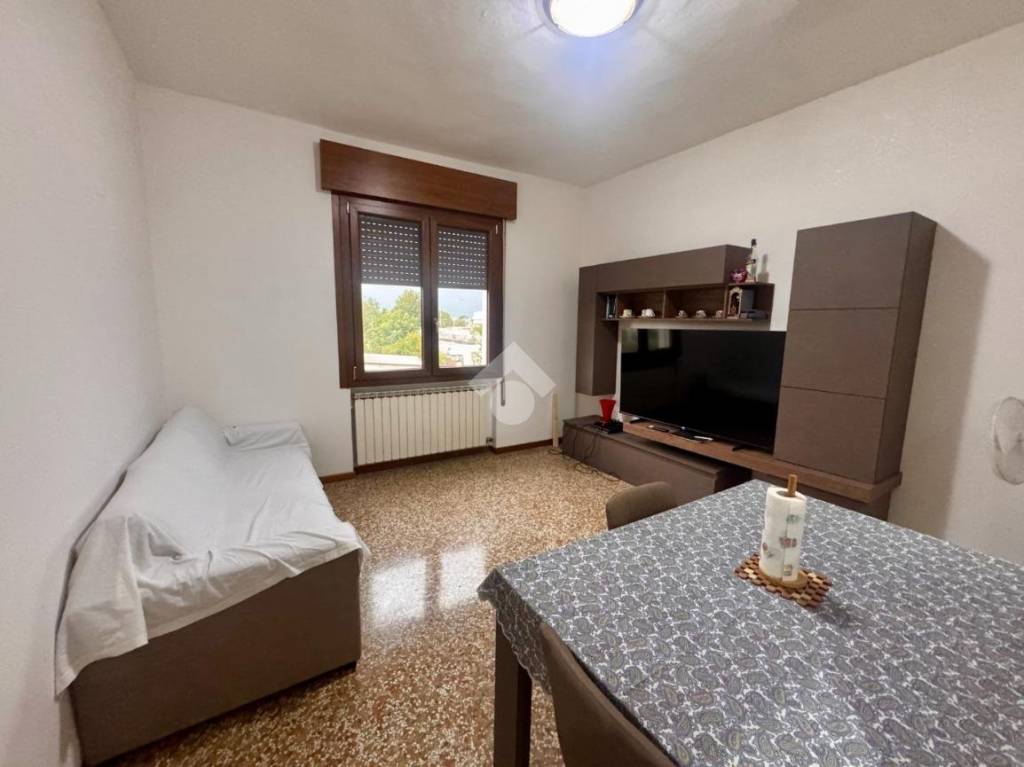 appartamento in vendita a Mirano in zona Ballò