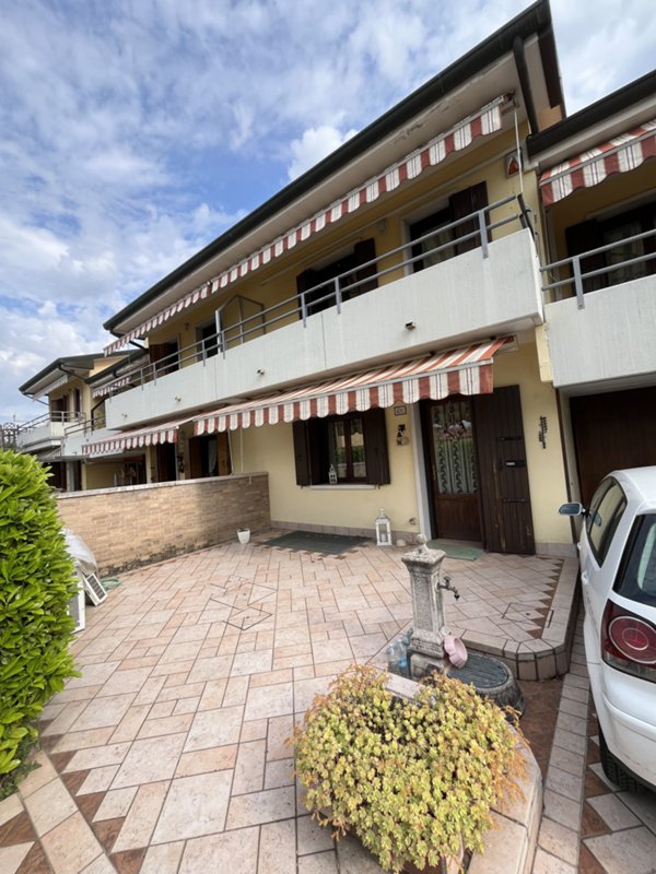 casa indipendente in vendita a Mirano