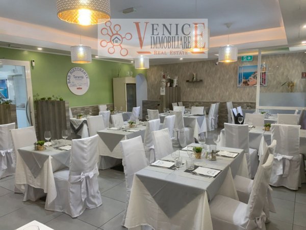 locale di sgombero in vendita a Mirano