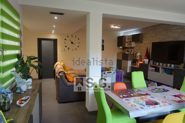 casa indipendente in vendita a Mirano in zona Scaltenigo