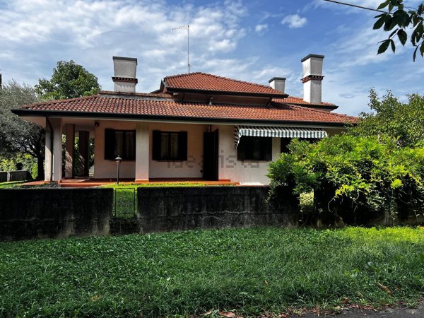 casa indipendente in vendita a Mirano