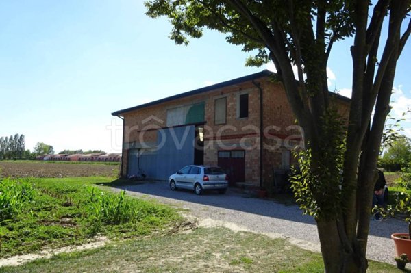 casa indipendente in vendita a Mirano in zona Vetrego