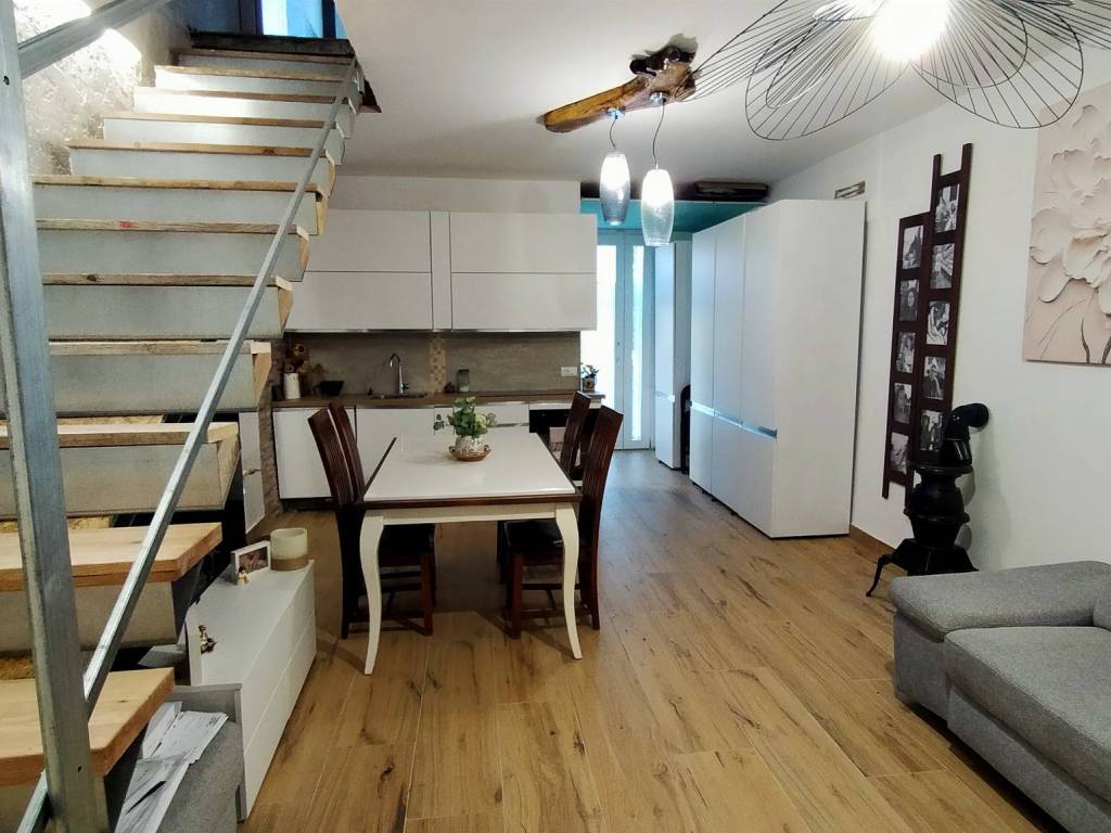 casa indipendente in vendita a Mirano in zona Scaltenigo