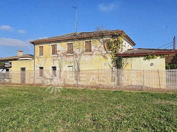 terreno edificabile in vendita a Musile di Piave in zona Croce
