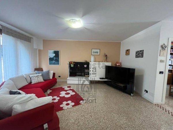 casa semindipendente in vendita a Noale