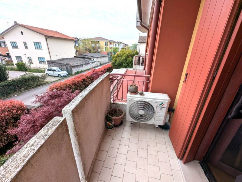 appartamento in vendita a Noale in zona Moniego