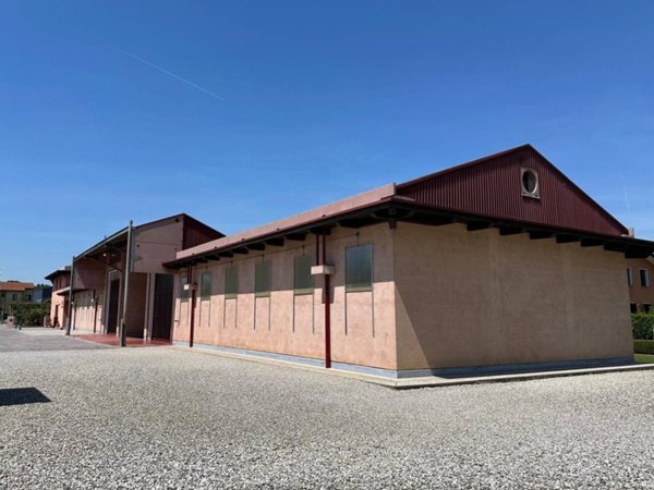 locale di sgombero in vendita a Noale in zona Moniego