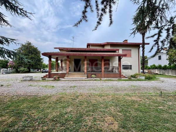 casa indipendente in vendita a Noale