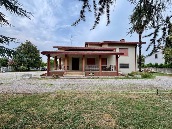 casa indipendente in vendita a Noale