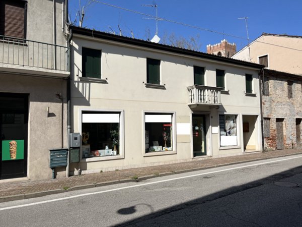 negozio in vendita a Noale