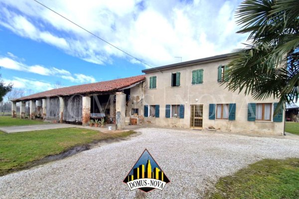 casa indipendente in vendita a Noale in zona Cappelletta